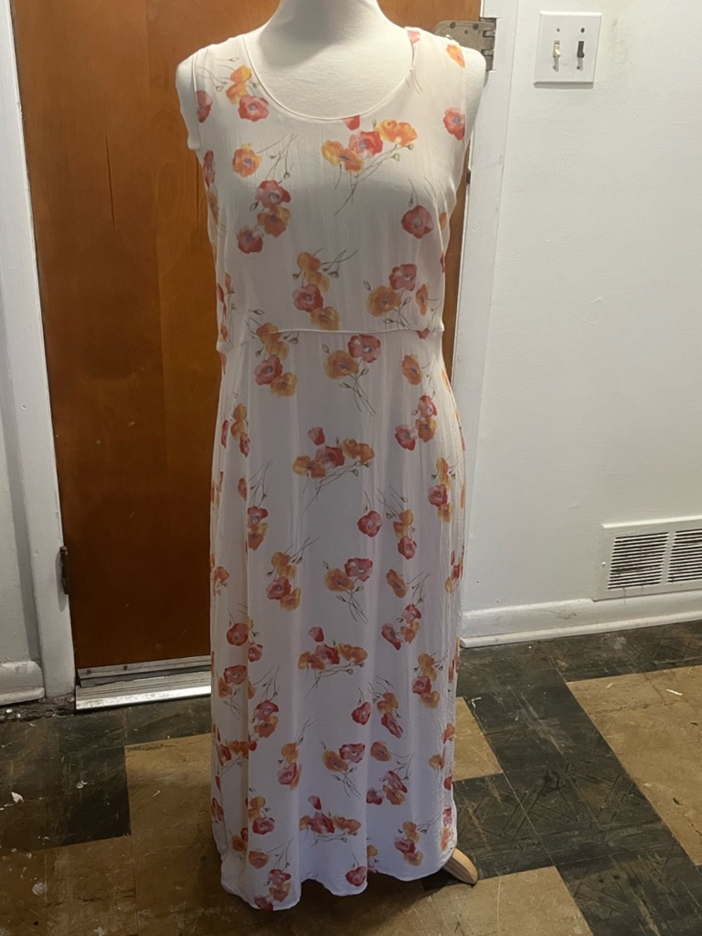 Eddie Bauer Women's Sleeveless Maxi Sundress Floral Print Size 14. EUC Summer - Picture 2 of 8